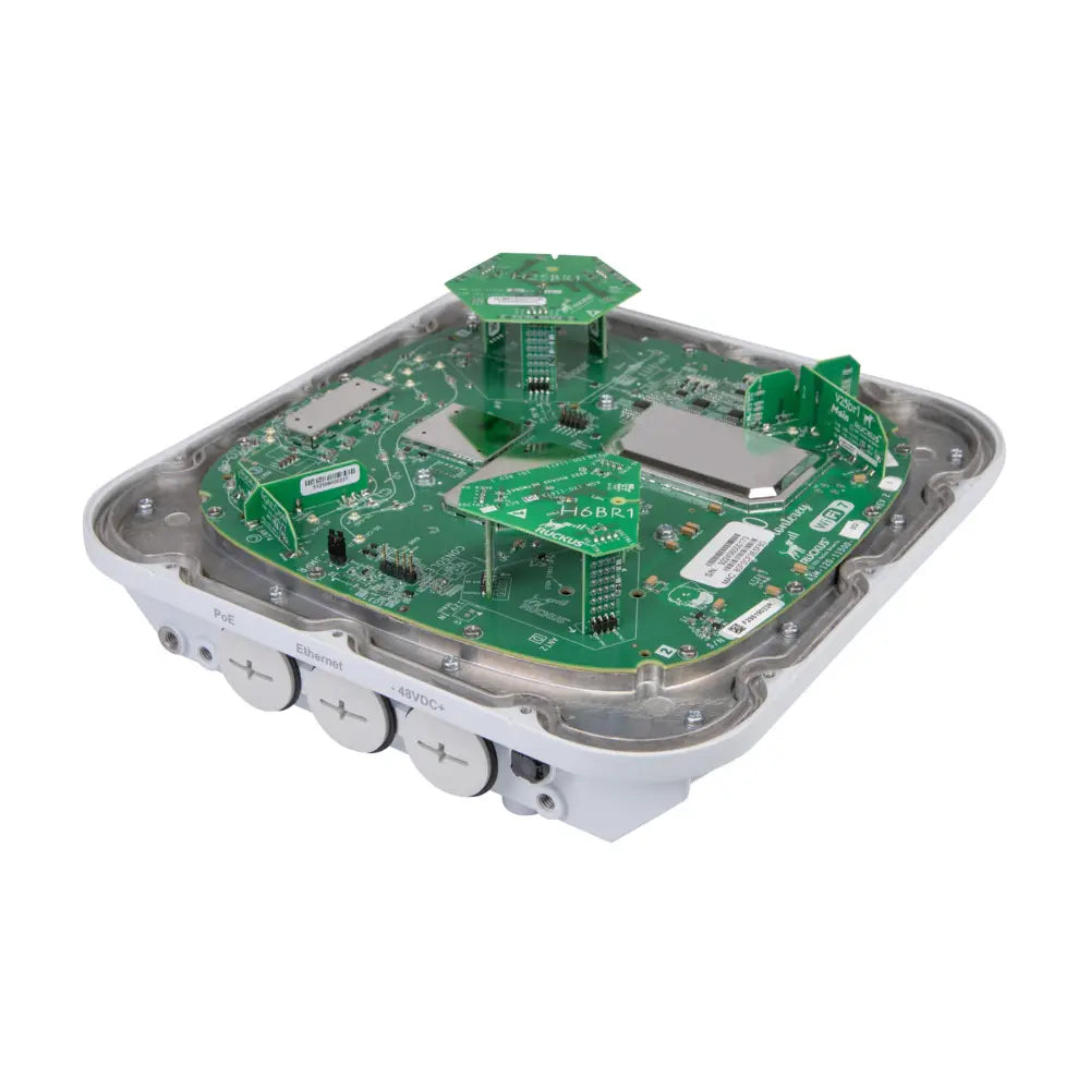 RUCKUS T670 Wi-Fi 7 Outdoor Access Point